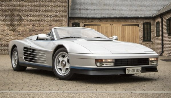 Още един уникален модел, създаден в една-единствена бройка (и с автоматични скорости). През 2014 колата бе продадена на търг за над 1.2 милиона долара, пробегът й бе едва 21 000 километра. 
